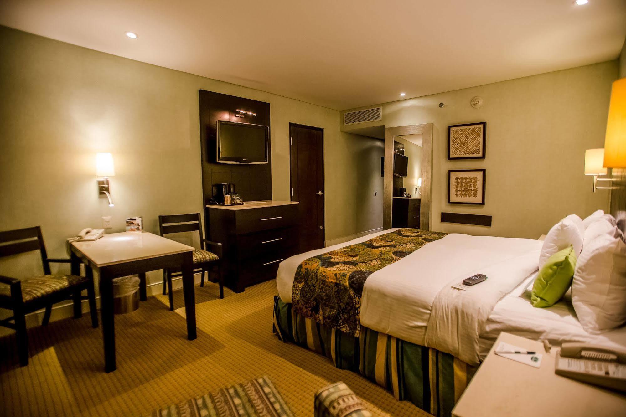 Hotel Lucerna Hermosillo Eksteriør billede